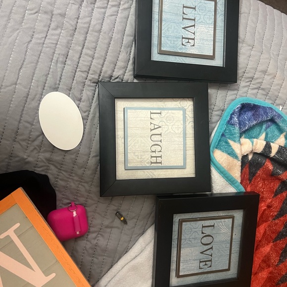 Wall decor - Picture 2 of 4